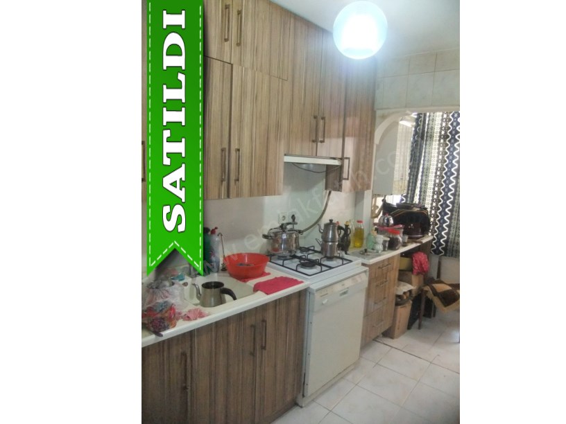 Kocamustafapaşa Cadde Üstü Satılık Daire Çift Cepheli Kombili