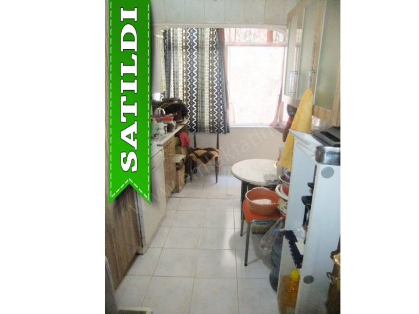 Kocamustafapaşa Cadde Üstü Satılık Daire Çift Cepheli Kombili