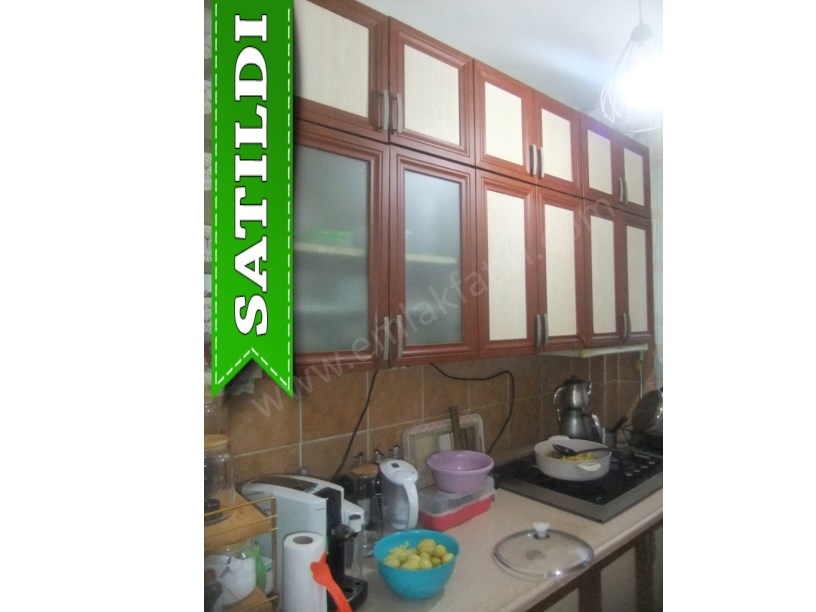 Kocamustafapaşa Şırlağan Sk. Satılık Daire ( ESKİ PORTFÖY )