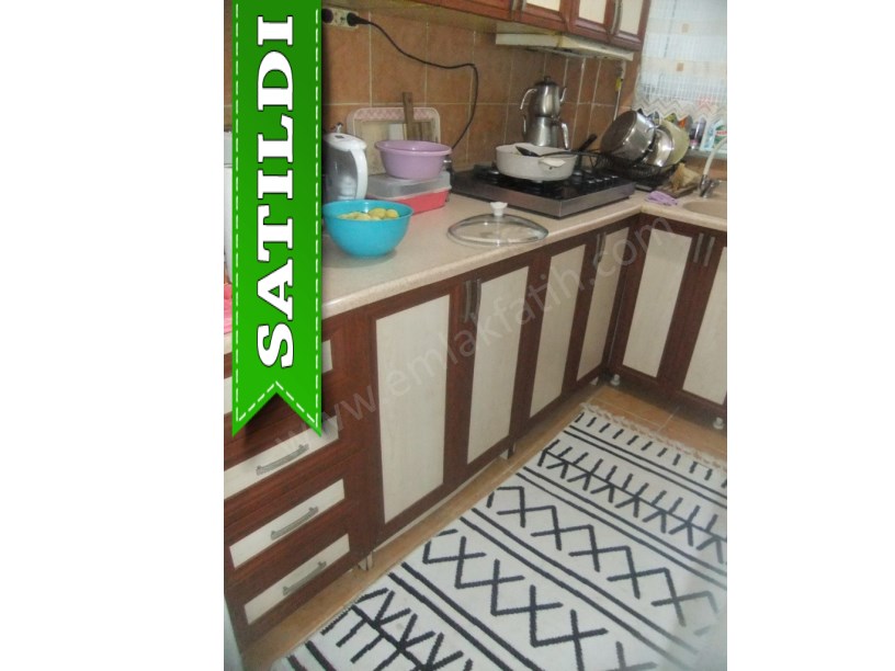 Kocamustafapaşa Şırlağan Sk. Satılık Daire ( ESKİ PORTFÖY )