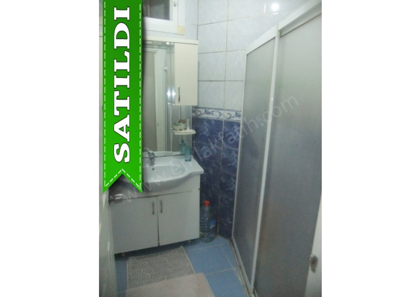 Kocamustafapaşa Şırlağan Sk. Satılık Daire ( ESKİ PORTFÖY )