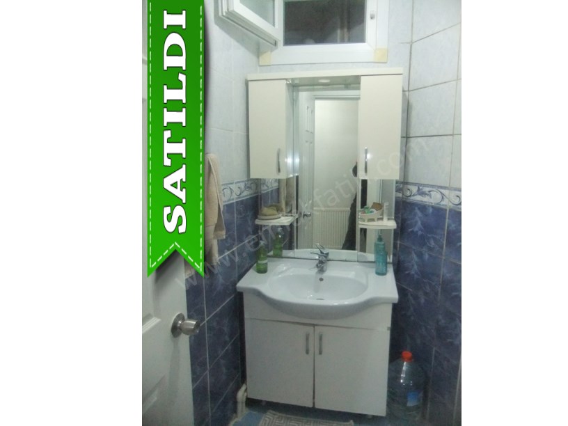 Kocamustafapaşa Şırlağan Sk. Satılık Daire Çift Cepheli Kombili