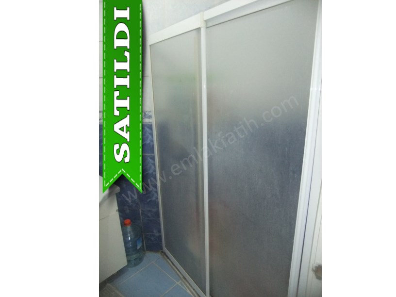 Kocamustafapaşa Şırlağan Sk. Satılık Daire ( ESKİ PORTFÖY )