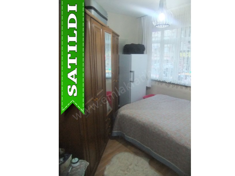 Kocamustafapaşa Şırlağan Sk. Satılık Daire ( ESKİ PORTFÖY )