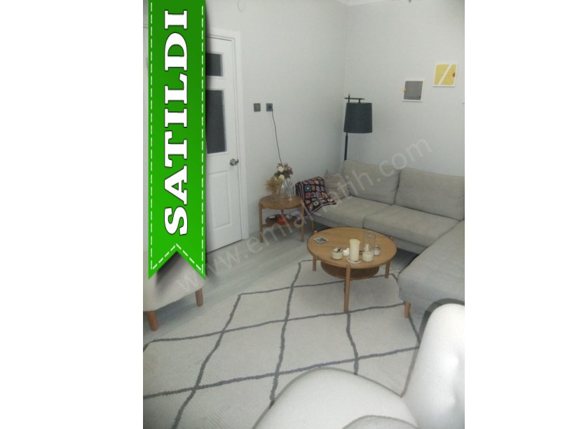 Kocamustafapaşa Şırlağan Sk. Satılık Daire ( ESKİ PORTFÖY )