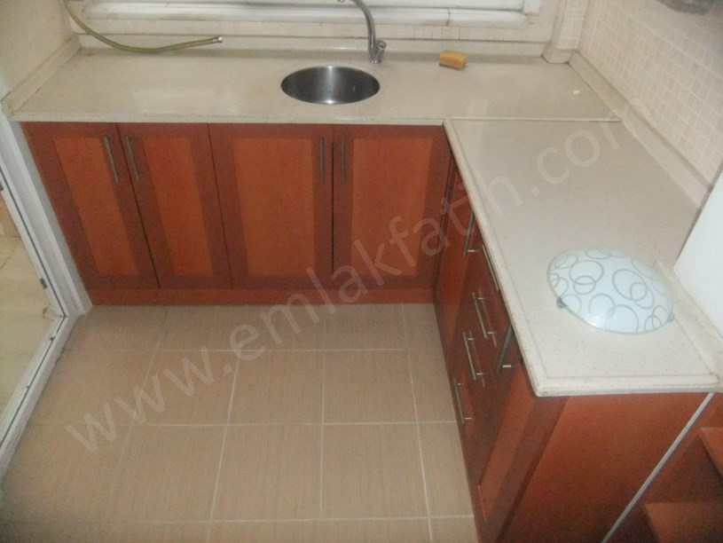 Kocamustafapaşa Kemancı Sitesi Satılık Daire Çift Cepheli