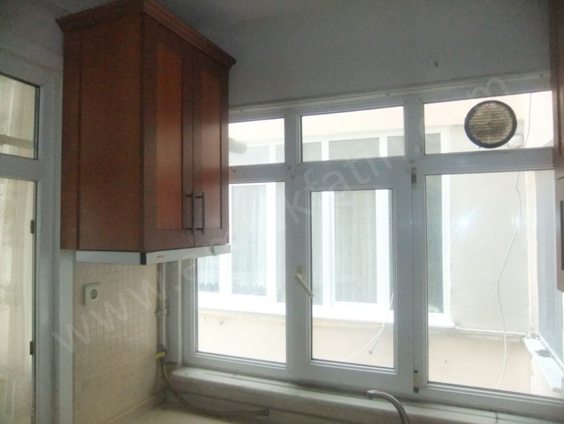 Kocamustafapaşa Kemancı Sitesi Satılık Daire ( ESKİ PORTFÖY )