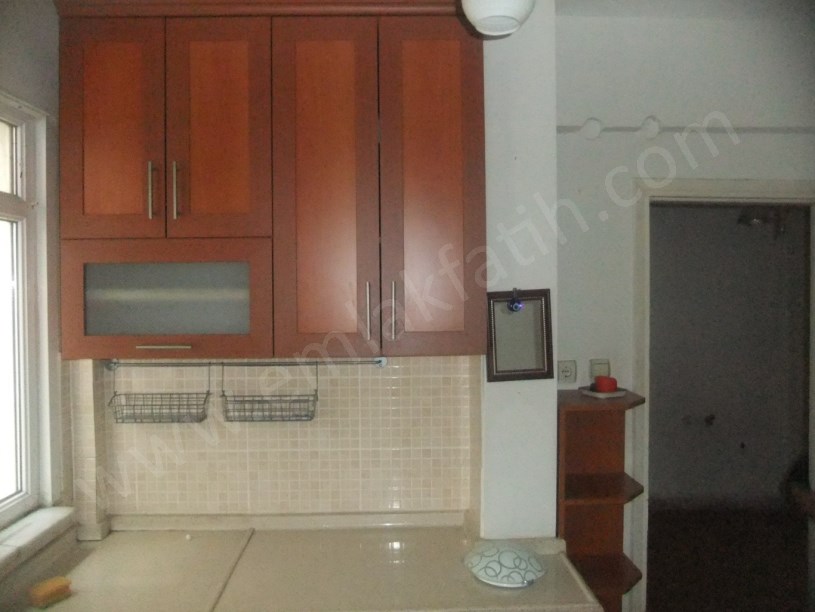 Kocamustafapaşa Kemancı Sitesi Satılık Daire ( ESKİ PORTFÖY )