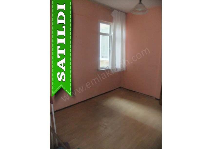 Kocamustafapaşa Kemancı Sitesi Satılık Daire ( ESKİ PORTFÖY )