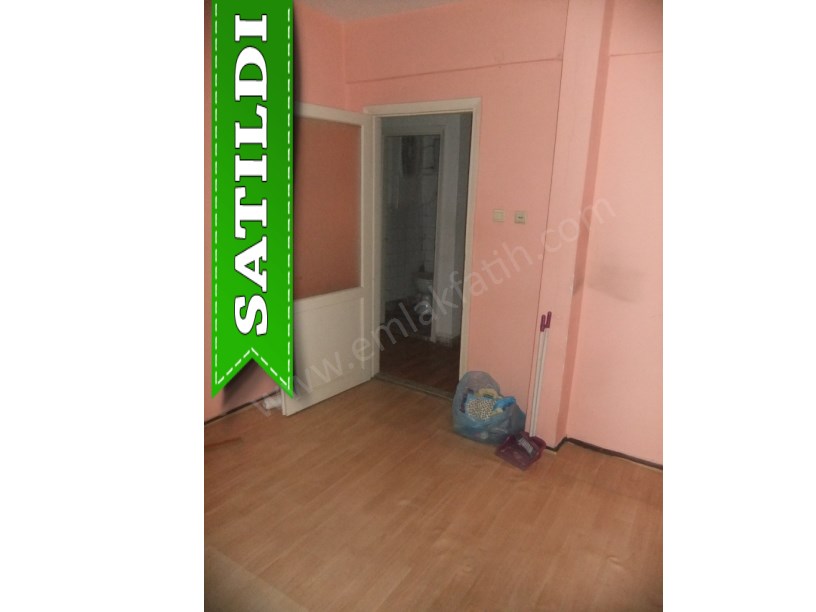 Kocamustafapaşa Kemancı Sitesi Satılık Daire ( ESKİ PORTFÖY )