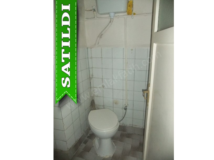 Kocamustafapaşa Kemancı Sitesi Satılık Daire Çift Cepheli