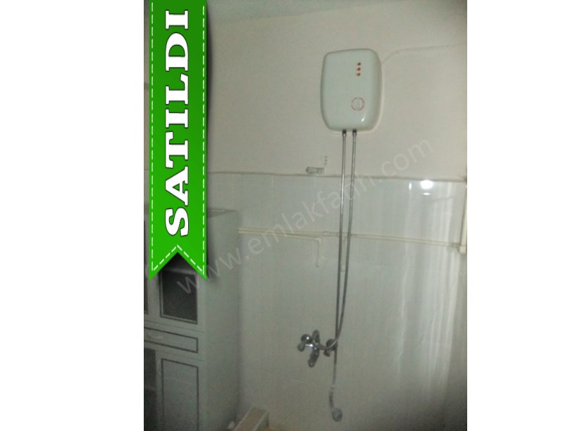 Kocamustafapaşa Kemancı Sitesi Satılık Daire ( ESKİ PORTFÖY )