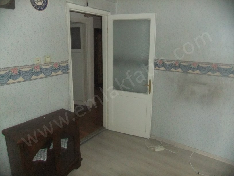 Kocamustafapaşa Kemancı Sitesi Satılık Daire ( ESKİ PORTFÖY )