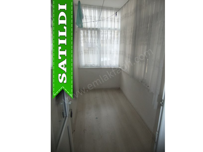 Kocamustafapaşa Kemancı Sitesi Satılık Daire Çift Cepheli