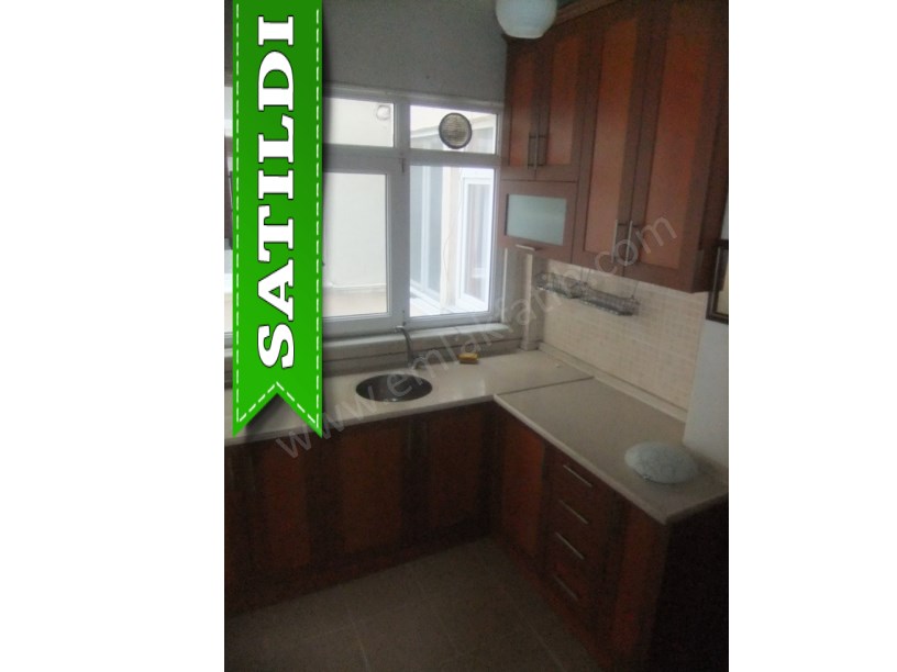 Kocamustafapaşa Kemancı Sitesi Satılık Daire Çift Cepheli