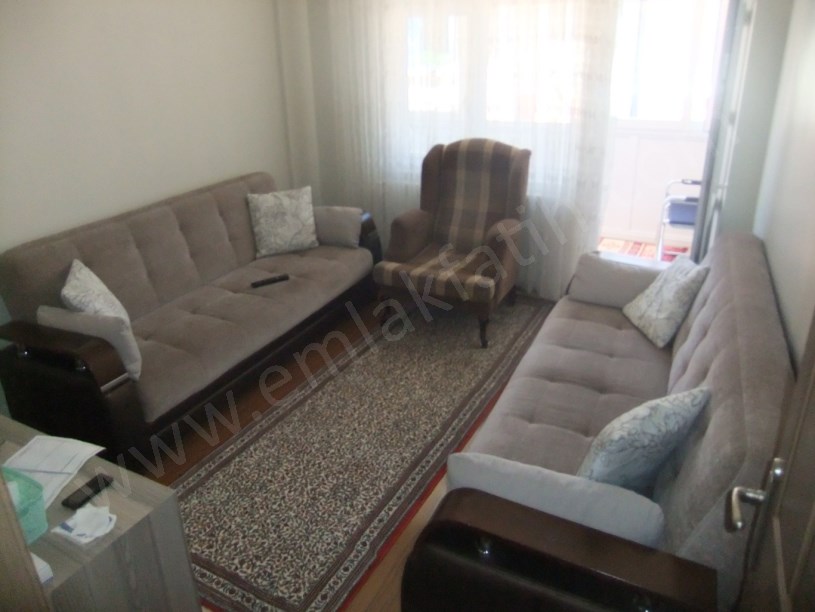 Kocamustafapaşa Melikşah Sk. Satılık Daire ( ESKİ PORTFÖY )