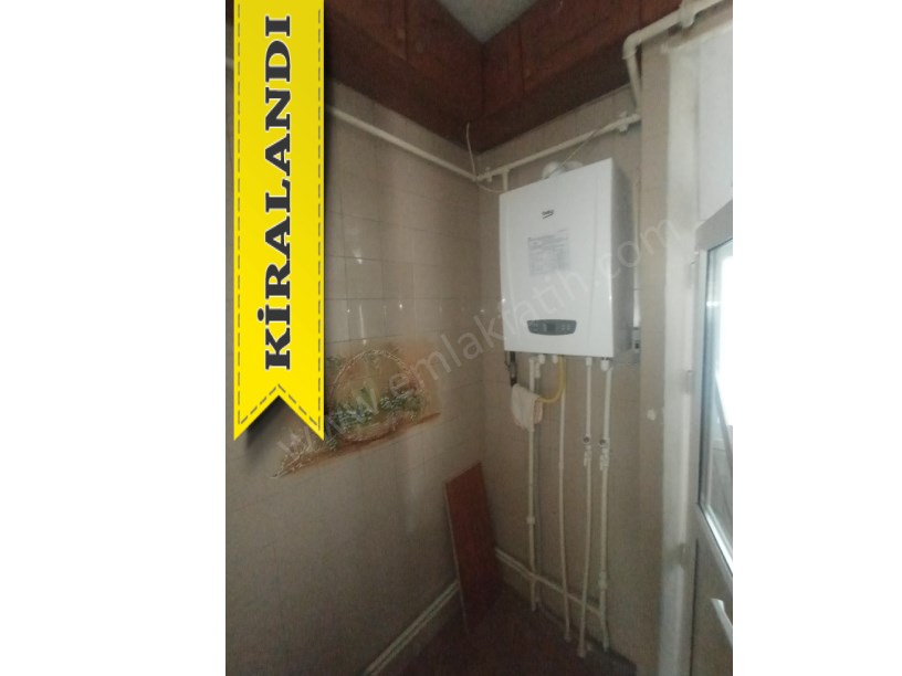 Kocamustafapaşa Kiralık Daire 3+1  ( ESKİ PORTFÖY )