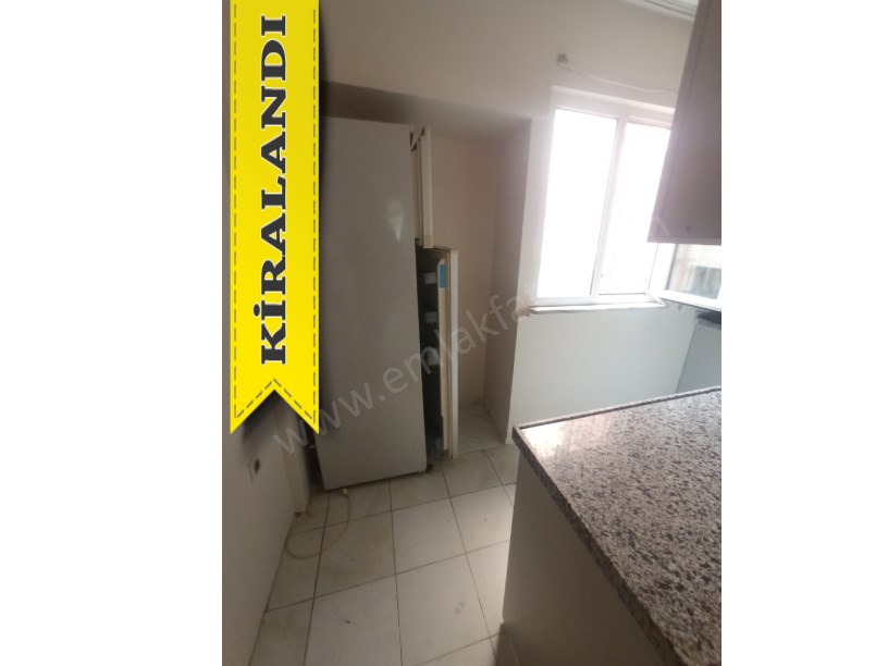 Kocamustafapaşa Milli Müdafaa Cad. Kiralık Daire 1+1  ( ESKİ PORTFÖY )