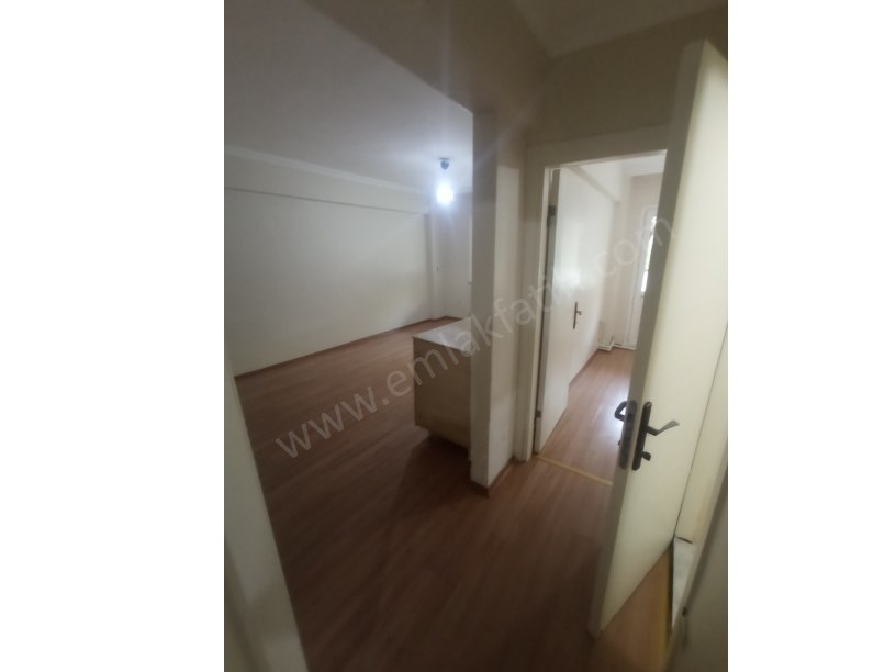 Yedikule Samancı Odaları Sk. Kiralık Daire 2+1 Temiz Büyük Bahçeli