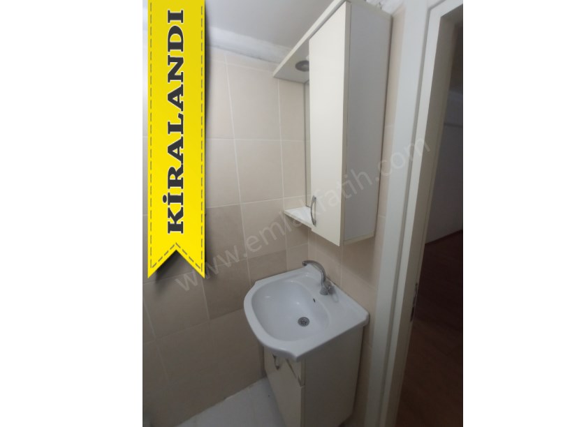 Yedikule Samancı Odaları Sk. Kiralık Daire 2+1 Temiz Büyük Bahçeli