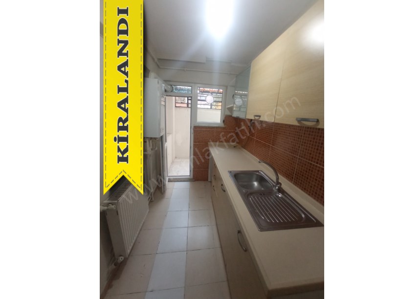 Yedikule Samancı Odaları Sk. Kiralık Daire 2+1 Temiz Büyük Bahçeli