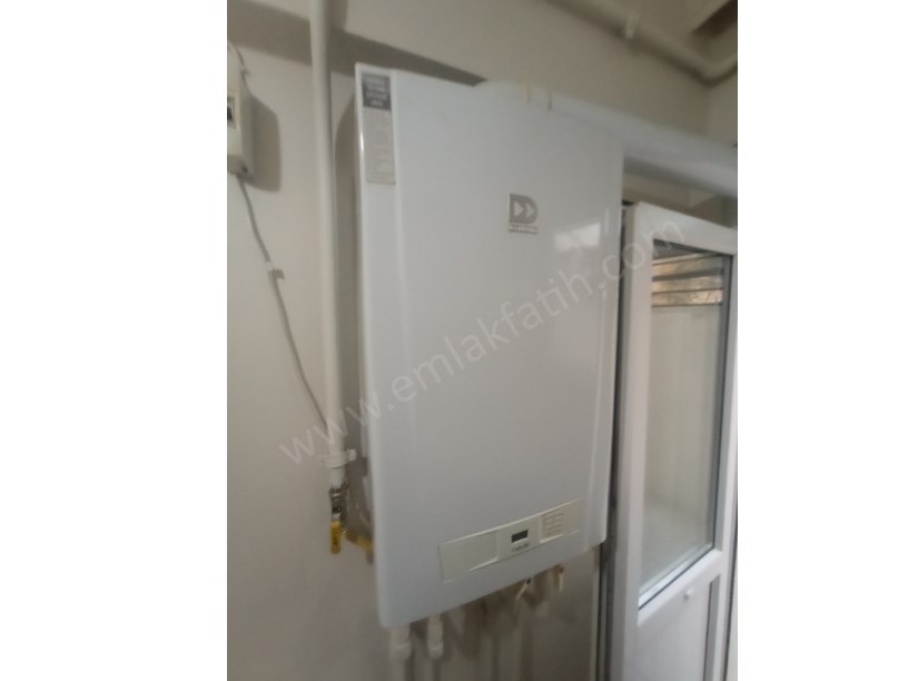 Yedikule Samancı Odaları Sk. Kiralık Daire 2+1 Temiz Büyük Bahçeli