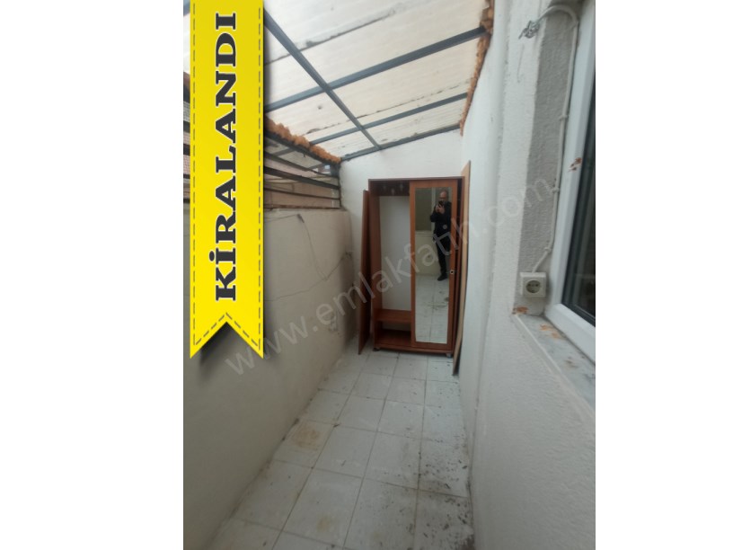 Yedikule Samancı Odaları Sk. Kiralık Daire 2+1 Temiz Büyük Bahçeli