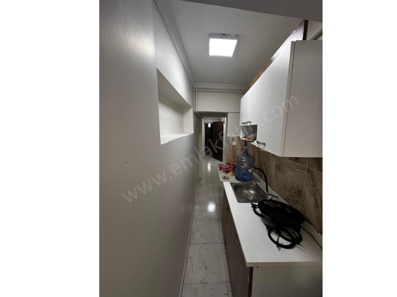 Yedikule Merhaba Cad KISMİ EŞYALI Kiralık Daire 1+1 Temiz Bahçeli