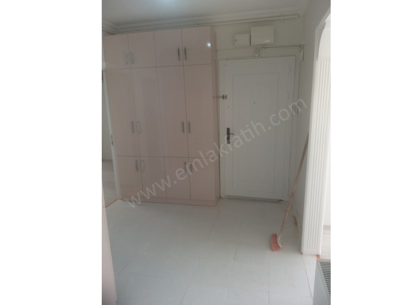 Kocamustafapaşa Müşir Süleyman Sk. Kiralık Daire 3+1 Deniz Manzaralı