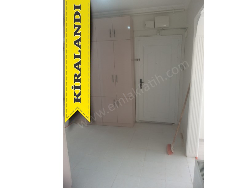 Kocamustafapaşa Müşir Süleyman Sk. Kiralık Daire 3+1 Deniz Manzaralı