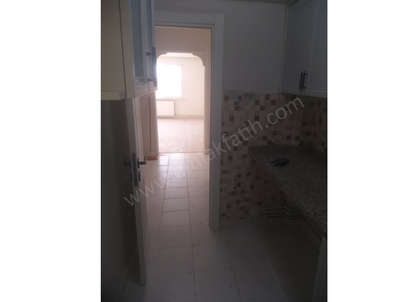 Kocamustafapaşa Müşir Süleyman Sk. Kiralık Daire 3+1 Deniz Manzaralı