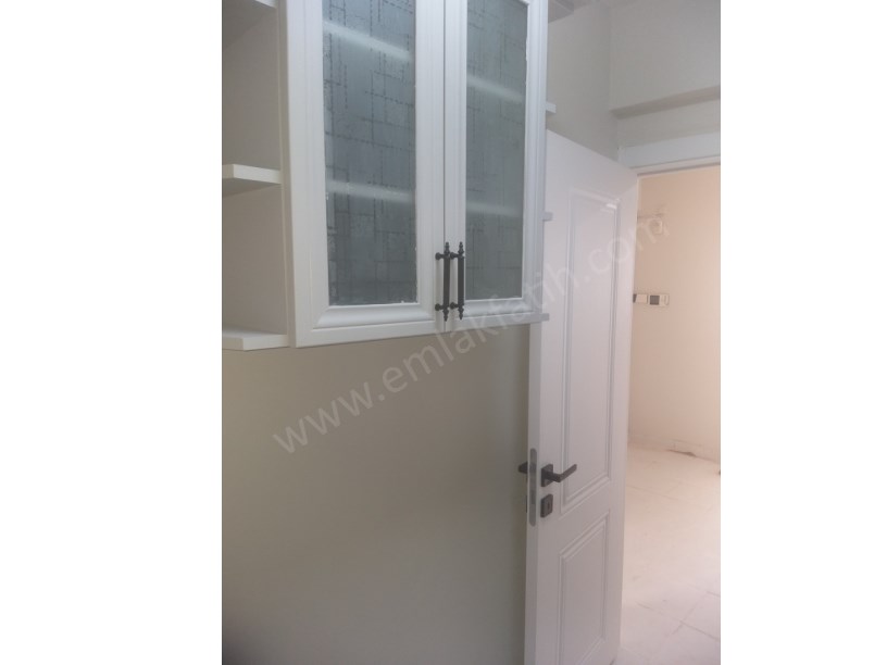 Kocamustafapaşa Müşir Süleyman Sk. Kiralık Daire 3+1 Deniz Manzaralı