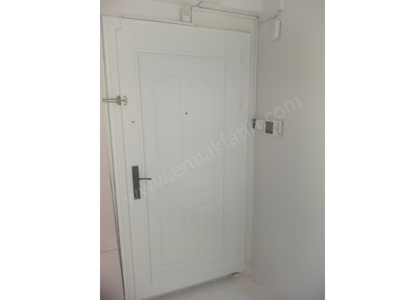 Kocamustafapaşa Müşir Süleyman Sk. Kiralık Daire 3+1 Deniz Manzaralı