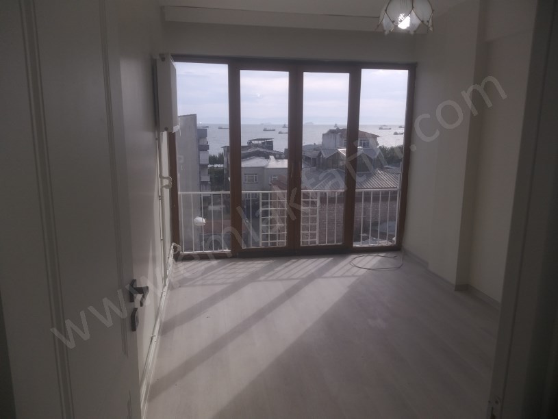 Kocamustafapaşa Müşir Süleyman Sk. Kiralık Daire 3+1 Deniz Manzaralı