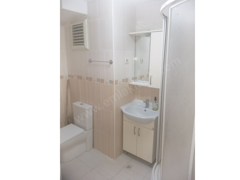 Kocamustafapaşa Müşir Süleyman Sk. Kiralık Daire 3+1 Deniz Manzaralı