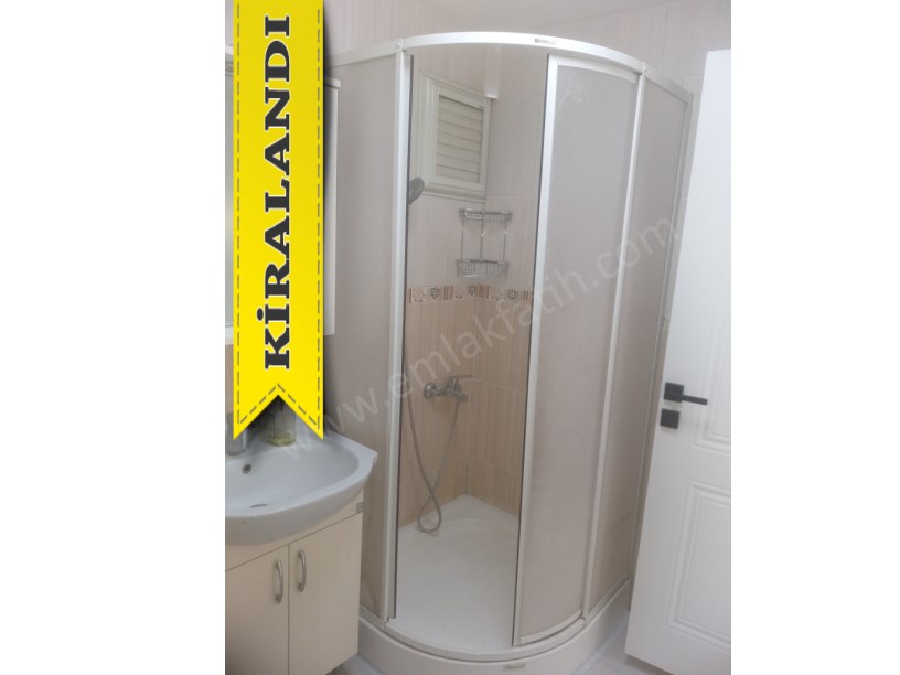 Kocamustafapaşa Müşir Süleyman Sk. Kiralık Daire 3+1 Deniz Manzaralı