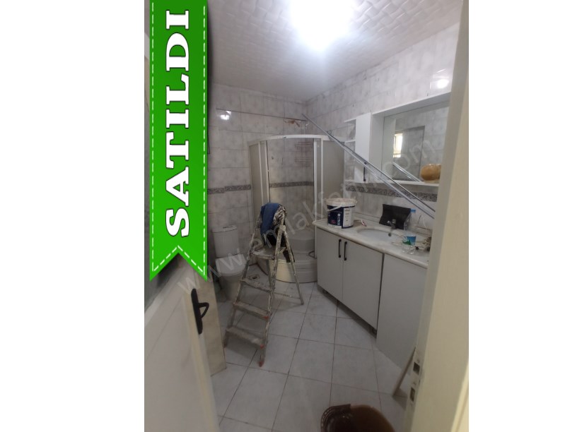 Kocamustafapaşa İzci Türk Sok. BOŞ 3+1 Satılık Daire Yapılı ( ESKİ PORTFÖY )