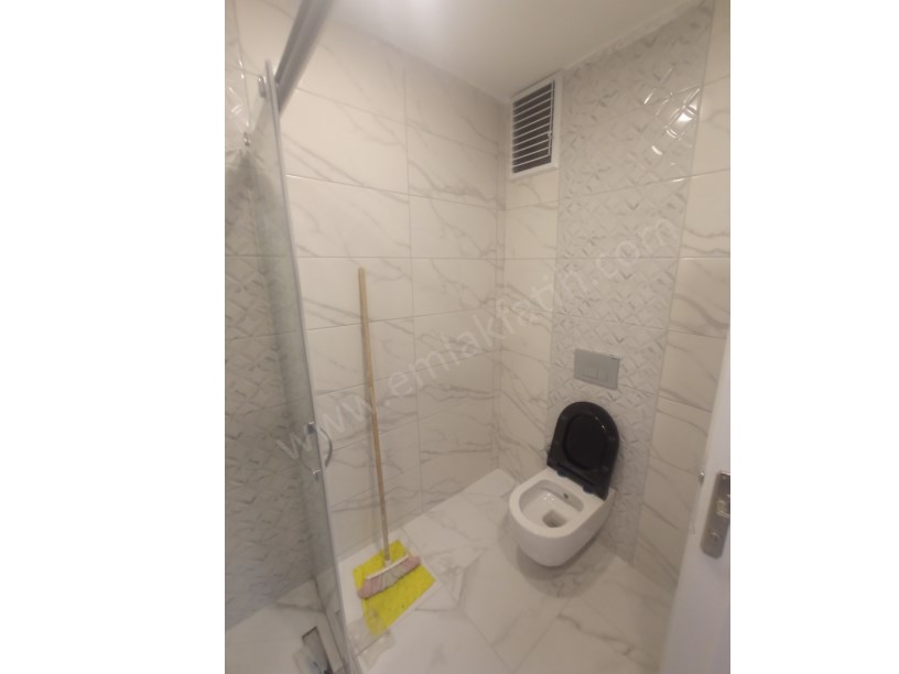 Kocamustafapaşa Nafız Gürman Caddesi Lüks Yapılı Kiralık Daire 3+1 Yeni Tadilatlı ( ►) Video Var