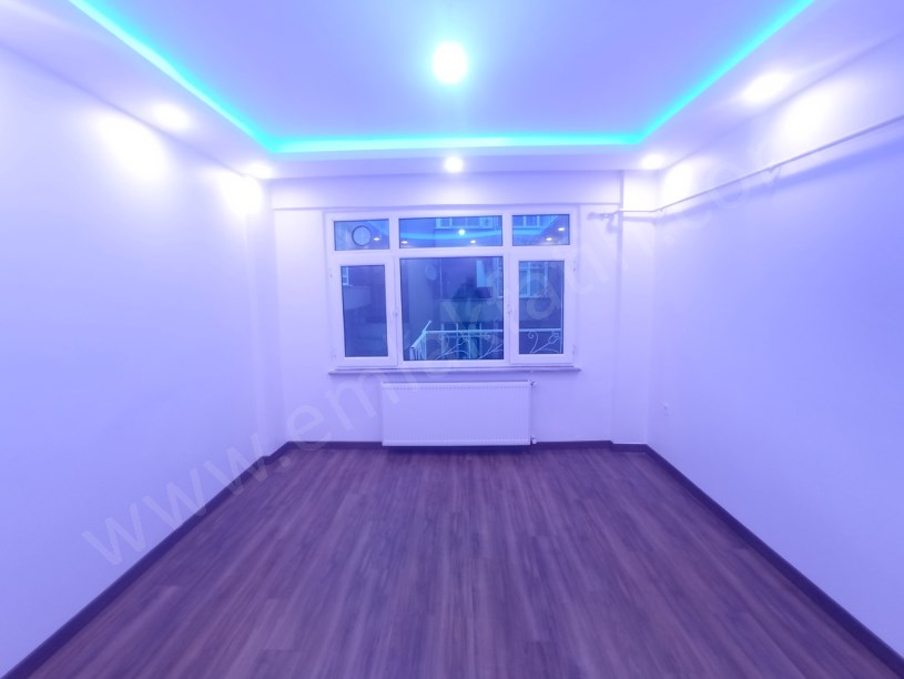 Kocamustafapaşa Nafız Gürman Caddesi Lüks Yapılı Kiralık Daire 3+1 Yeni Tadilatlı ( ►) Video Var