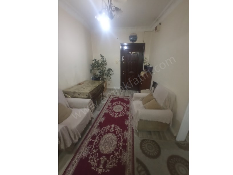 Kocamustafapaşa Nafız Gürman Cad 2+1 Deniz Manzaralı Balkonlu 1.KAT Satılık Daire