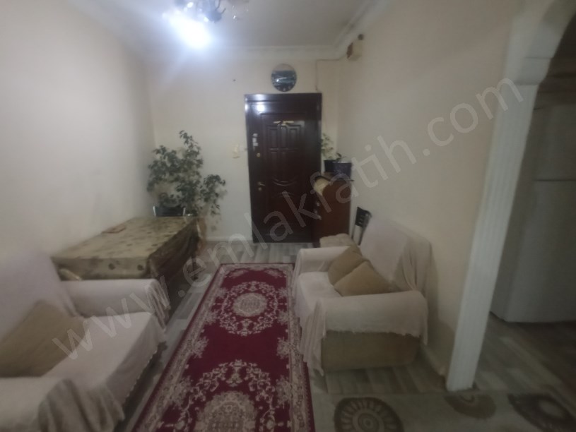 Kocamustafapaşa Nafız Gürman Cad 2+1 Deniz Manzaralı Balkonlu 1.KAT Satılık Daire