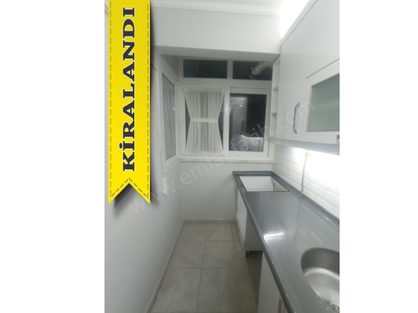 Kocamustafapaşa Hacıkadın Caddesi Daire 2+1 ( ESKİ PORTFÖY )
