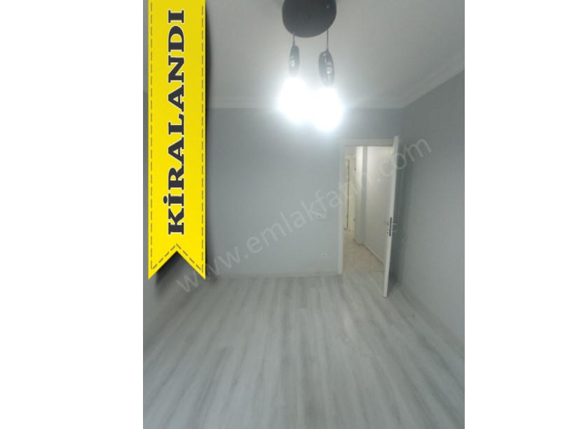 Kocamustafapaşa Hacıkadın Caddesi Daire 2+1 ( ESKİ PORTFÖY )