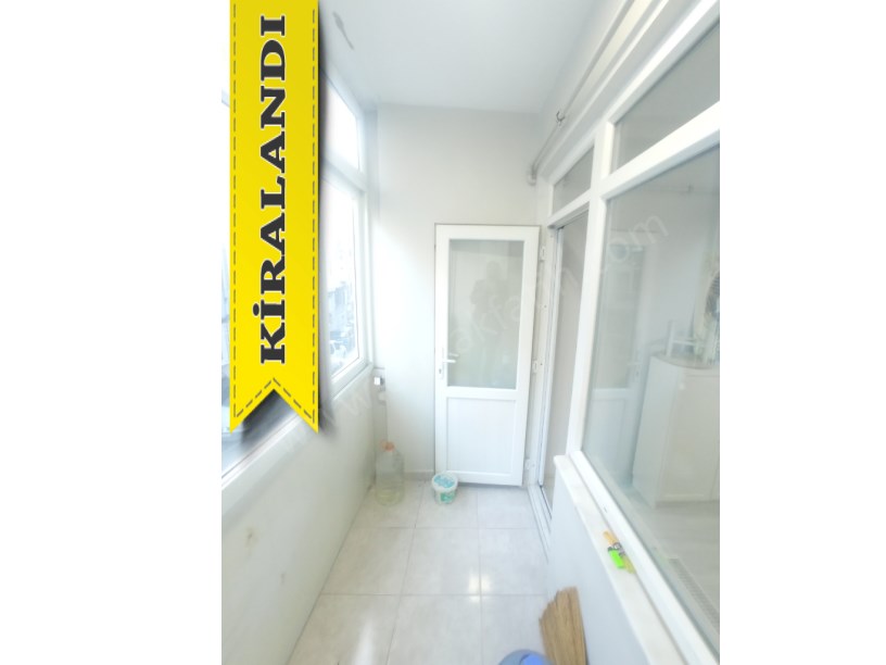 Kocamustafapaşa Hacıkadın Caddesi Daire 2+1 ( ESKİ PORTFÖY )