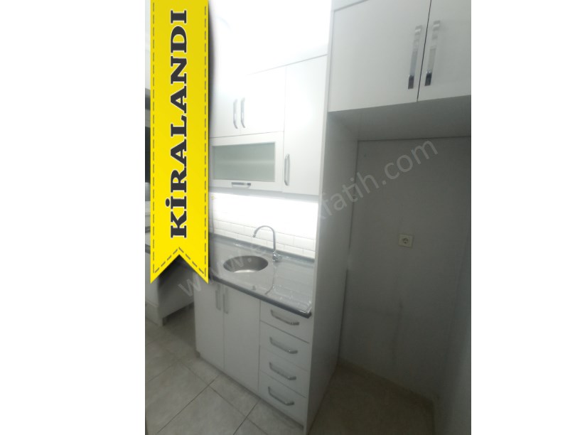 Kocamustafapaşa Hacıkadın Caddesi Daire 2+1 ( ESKİ PORTFÖY )