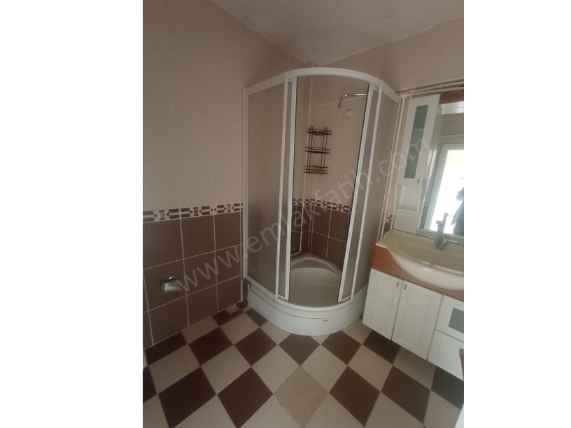 Kocamustafapaşa Kiralık Daire Kemancı Sitesi BİM Yanında 2+1 1.kat