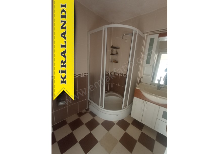 Kocamustafapaşa Kiralık Daire Kemancı Sitesi BİM Yanında  ( ESKİ PORTFÖY )