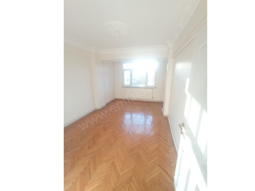 Kocamustafapaşa Kiralık Daire Kemancı Sitesi BİM Yanında 2+1 1.kat ( ►) Video Var