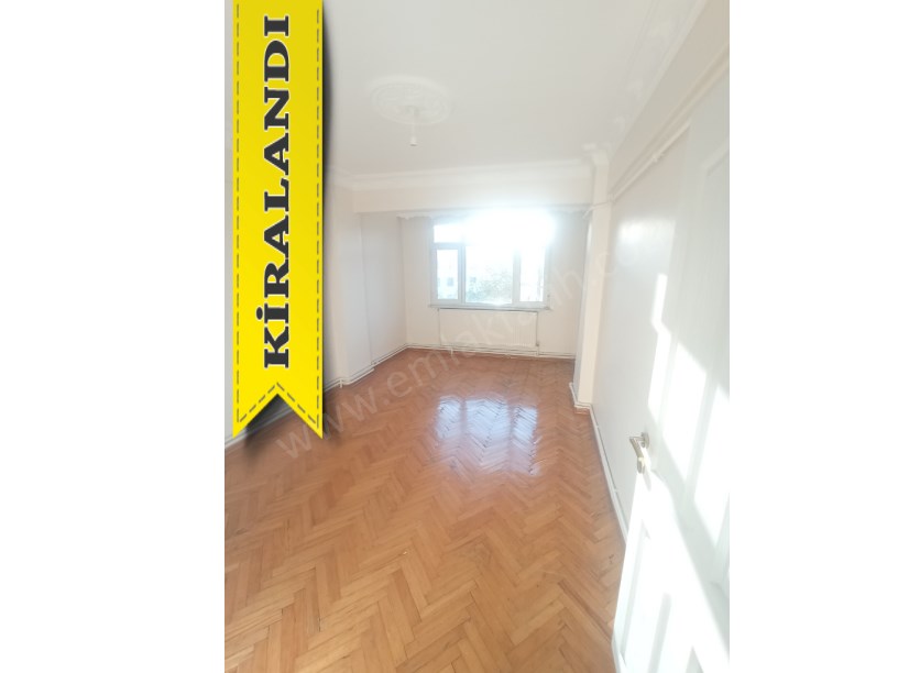 Kocamustafapaşa Kiralık Daire Kemancı Sitesi BİM Yanında  ( ESKİ PORTFÖY )