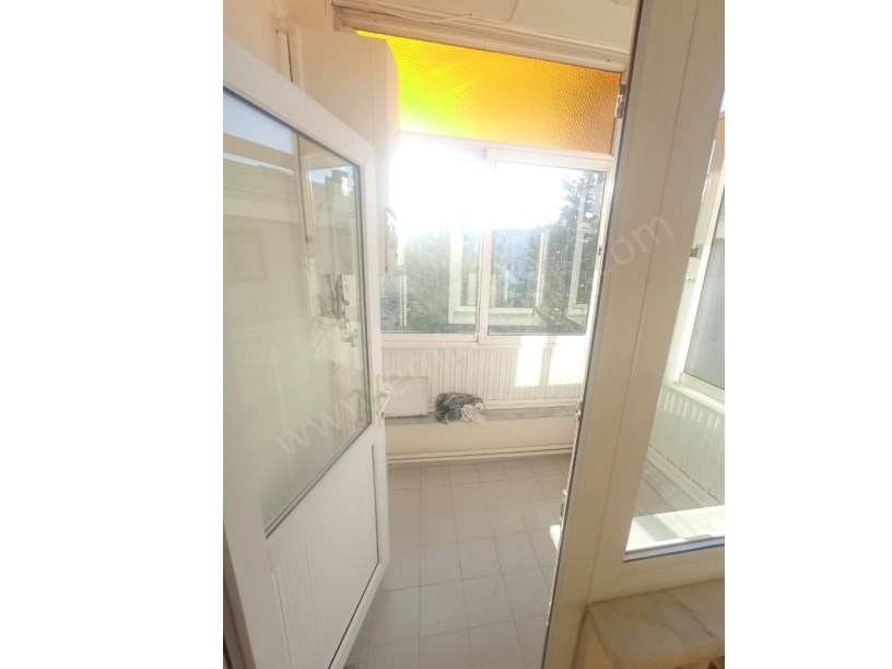 Kocamustafapaşa Kiralık Daire Kemancı Sitesi BİM Yanında 2+1 1.kat